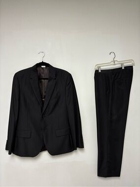Calvin Klein Suit pinstripe polyester & wool suit set medium